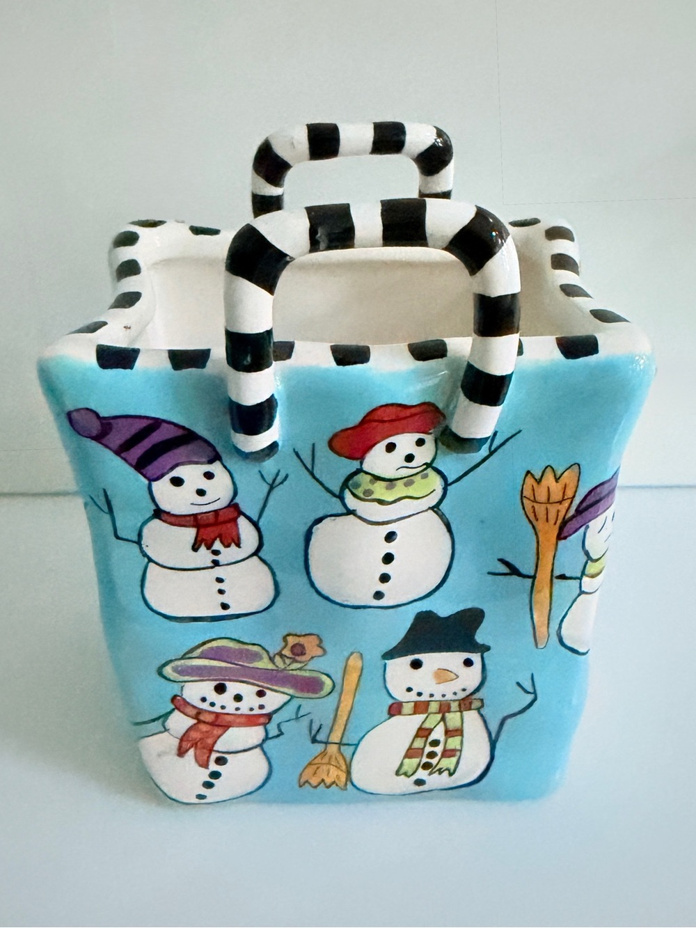 Patricia DuPont Ceramic shopping bag 1999 Snowman blue Hand Painted vintage